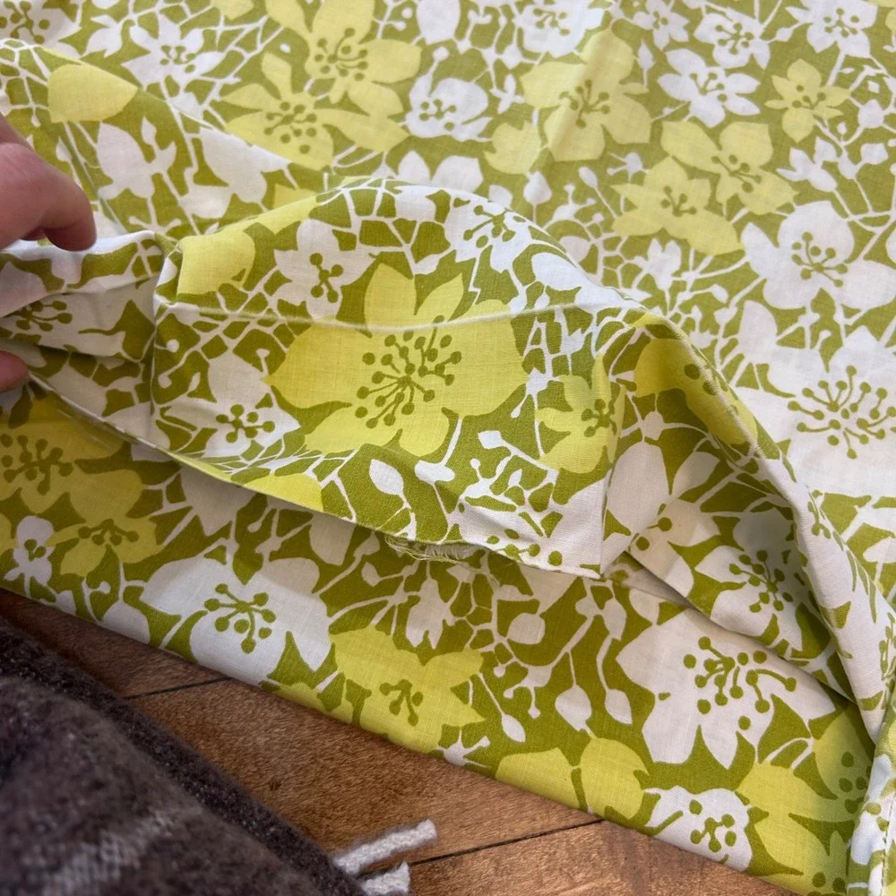 Vintage Standard Pillowcases Pair Green Yellow Floral Retro 60s 70s Bedding